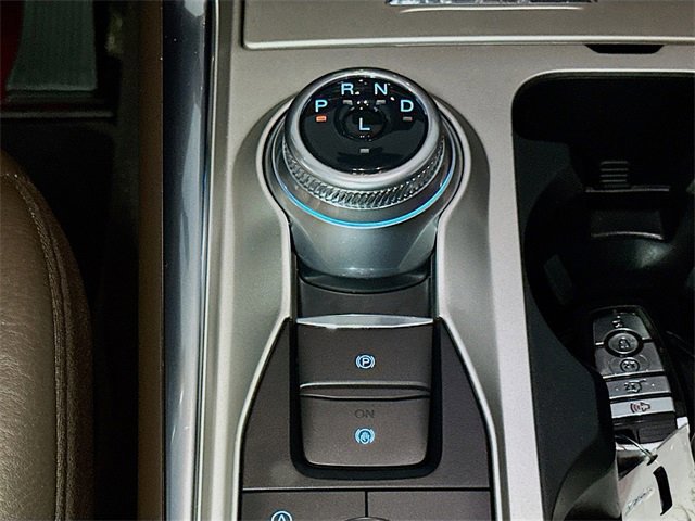 Certified 2022 Ford Explorer King Ranch w/ Premium Technology Package image 32