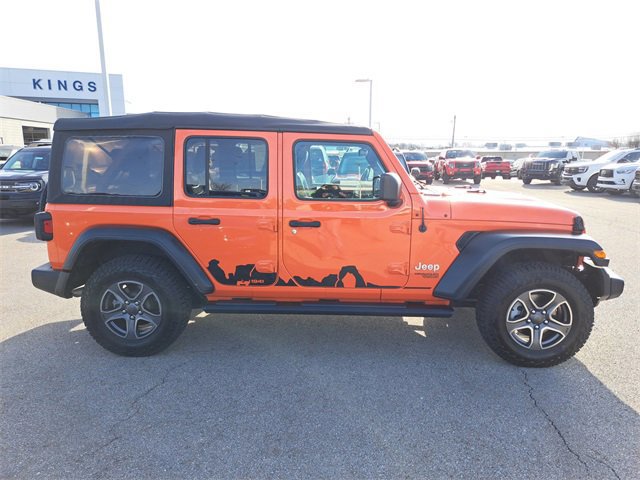 Used 2018 Jeep Wrangler Unlimited Sport S image 11