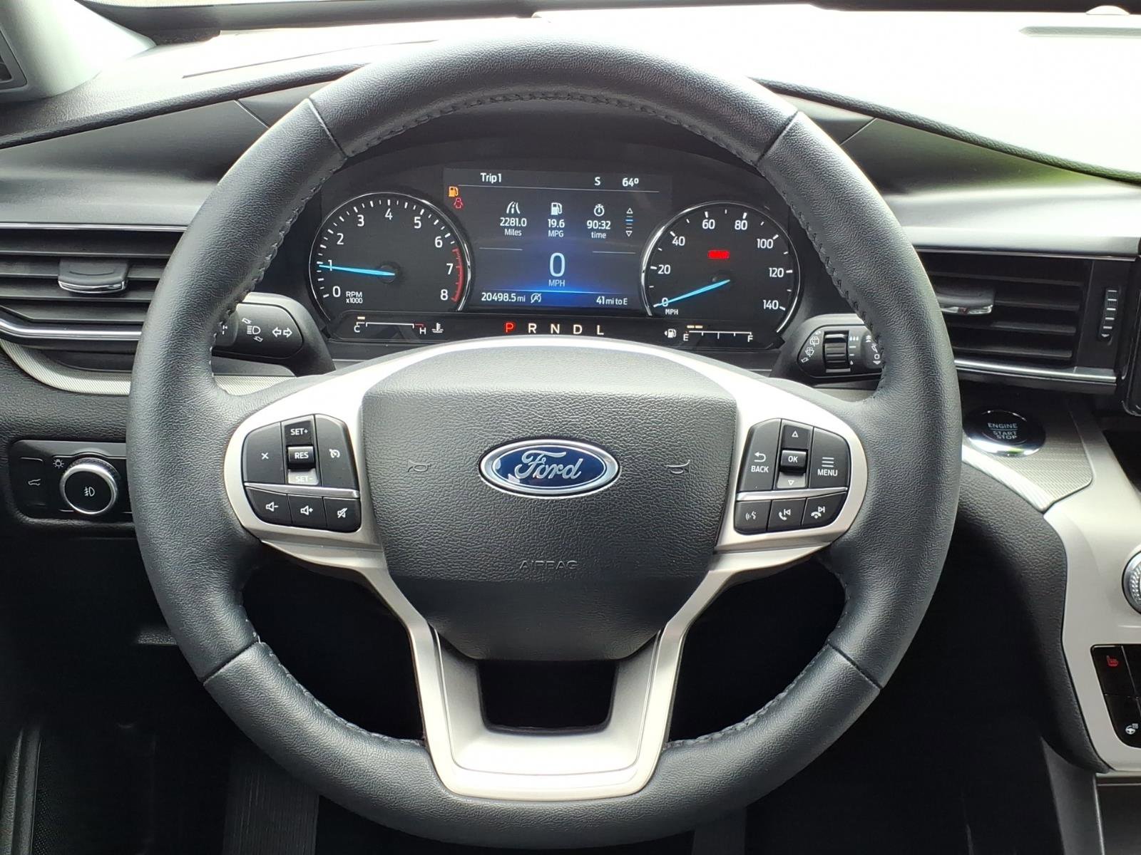 Certified 2024 Ford Explorer XLT w/ Equipment Group 202A AWD/4WD image 13