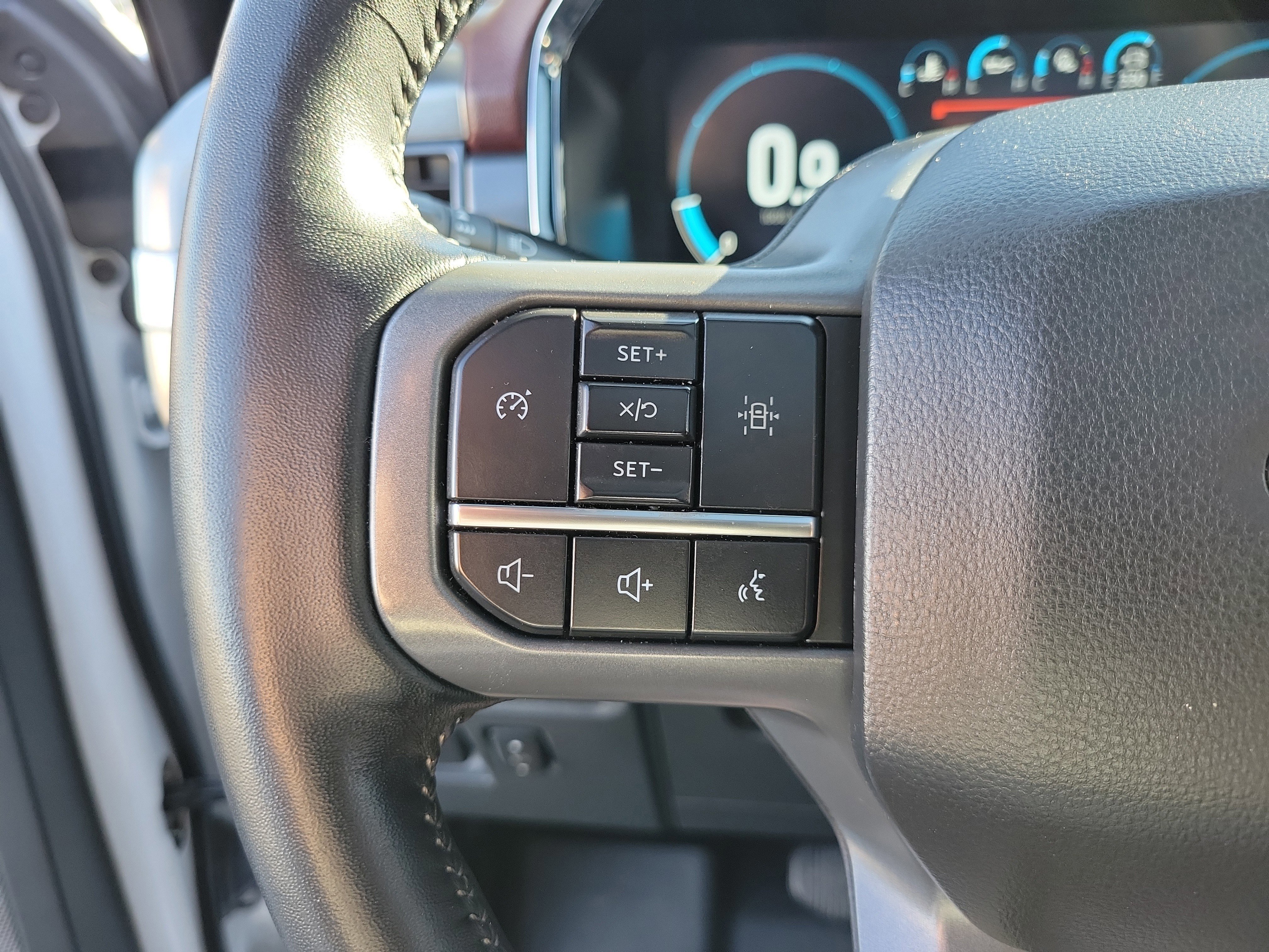 Certified 2022 Ford F150 Lariat w/ Max Trailer Tow Package image 6