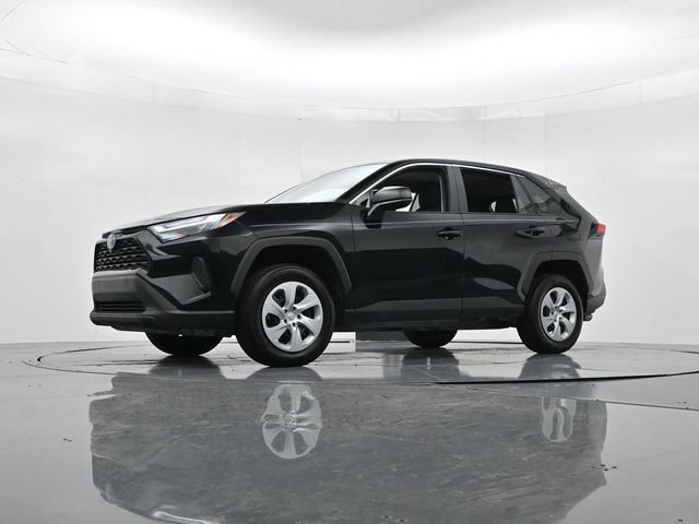 Used 2025 Toyota RAV4 LE FWD image 36