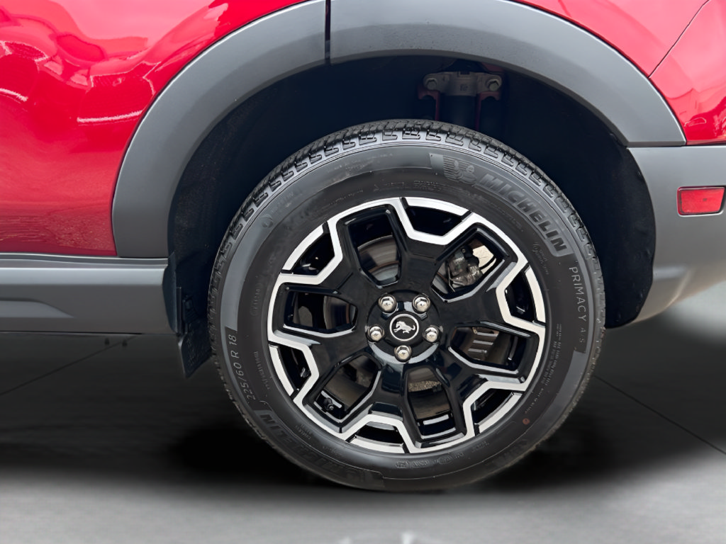 Certified 2025 Ford Bronco Sport Outer Banks w/ Outer Banks Tech Package+ AWD/4WD image 31