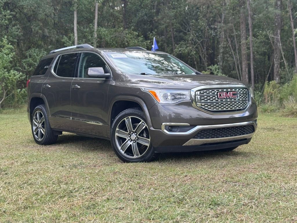Used 2019 GMC Acadia Denali image 1