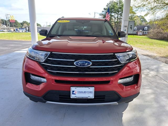 Certified 2022 Ford Explorer XLT w/ Equipment Group 202A image 6