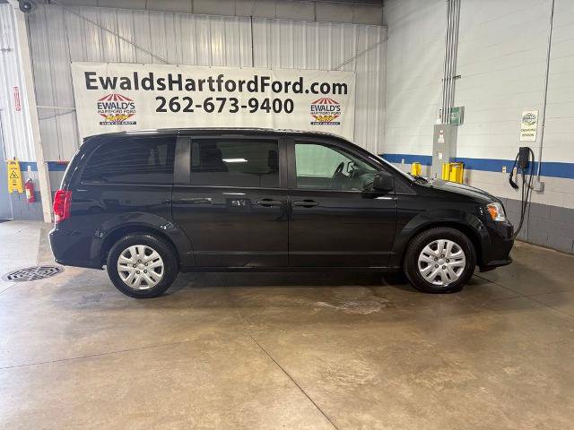 Used 2020 Dodge Grand Caravan SE FWD image 7