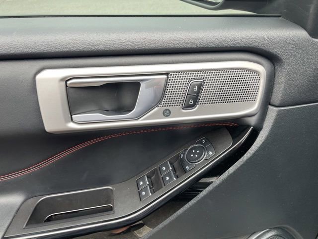 Certified 2024 Ford Explorer ST-Line w/ Class IV Trailer Tow Package image 6