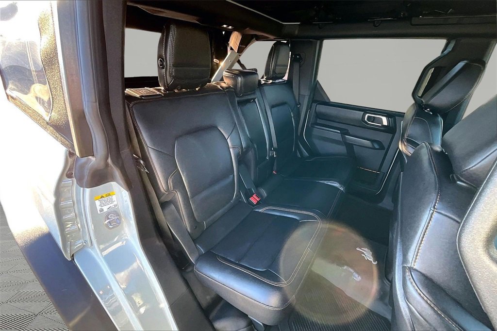 Certified 2024 Ford Bronco Badlands image 27