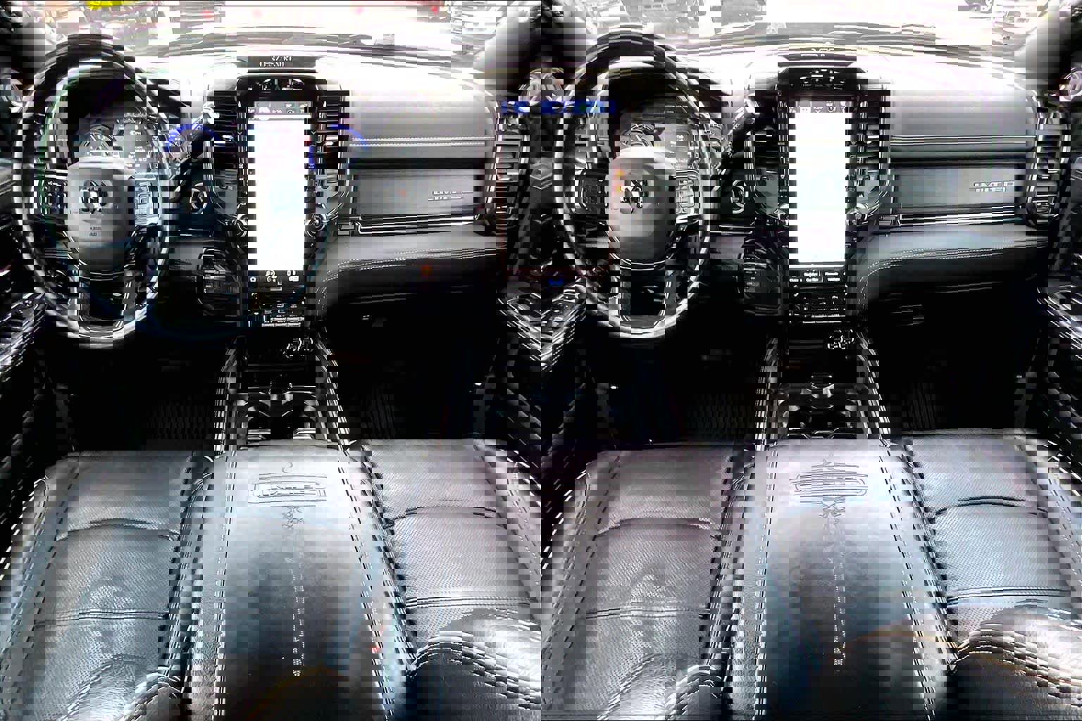 Used 2022 RAM 2500 Limited image 14