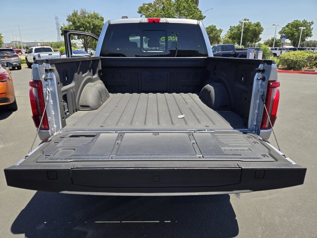 Certified 2024 Ford F150 Platinum w/ FX4 Off-Road Package AWD/4WD image 27