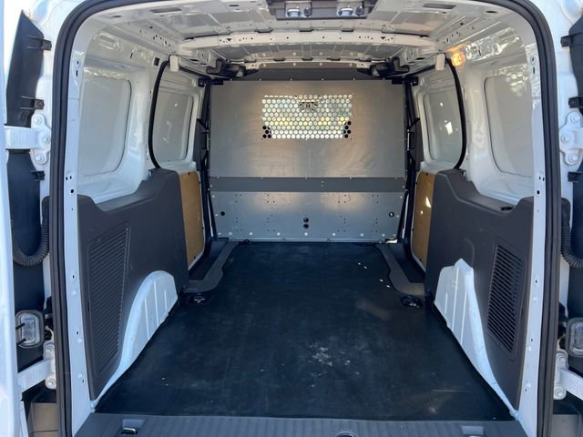 Certified 2020 Ford Transit Connect XL image 29