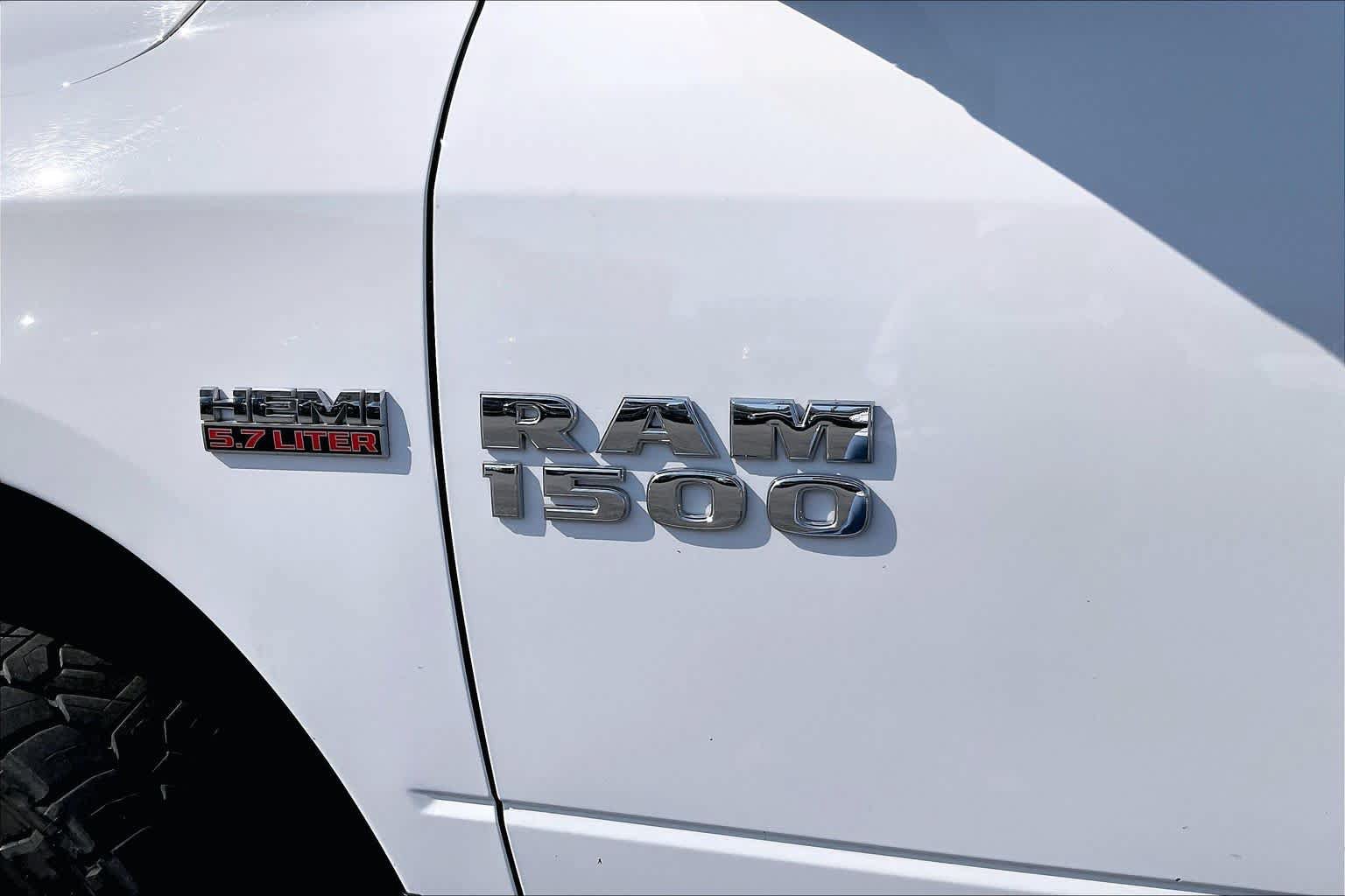 Used 2017 RAM 1500 Lone Star AWD/4WD image 27