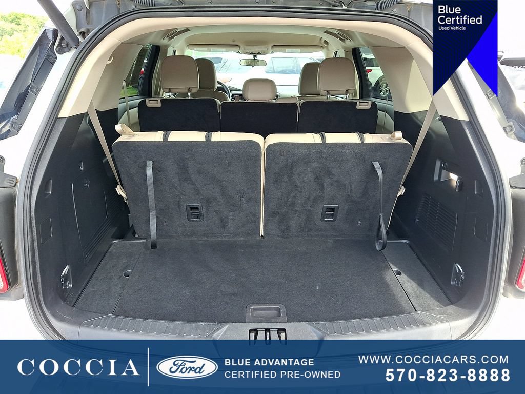 Certified 2023 Ford Explorer XLT w/ Equipment Group 202A AWD/4WD image 29