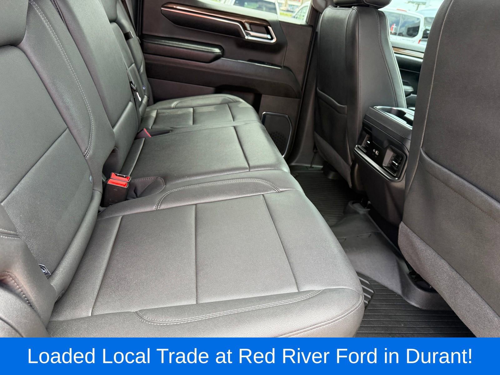 Used 2024 Chevrolet Silverado 1500 LT Trail Boss w/ LT Trail Boss Premium Package AWD/4WD image 20