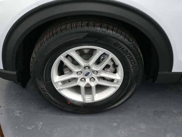 Certified 2026 Ford Explorer Active image 9