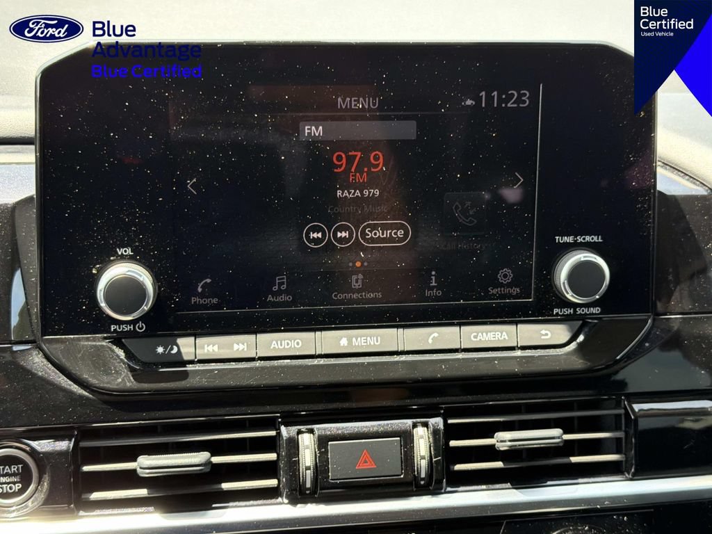 Used 2024 Nissan Pathfinder SV FWD image 24