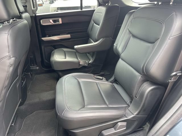 Certified 2024 Ford Explorer XLT w/ Equipment Group 202A AWD/4WD image 19