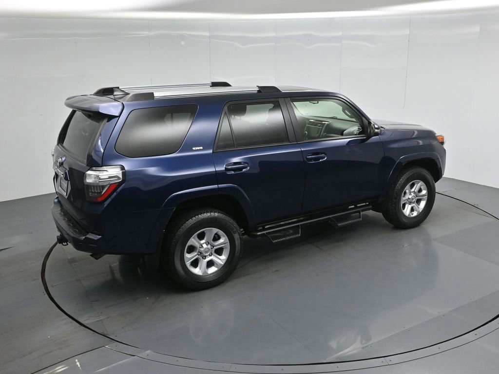 Used 2022 Toyota 4Runner SR5 Premium w/ Moonroof Package AWD/4WD image 14