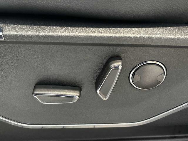 Certified 2023 Ford F150 Lariat w/ Equipment Group 502A High image 34