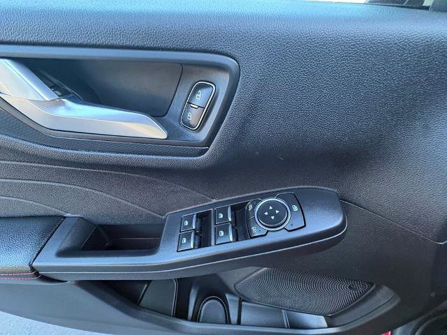 Certified 2023 Ford Escape ST-Line AWD/4WD image 18