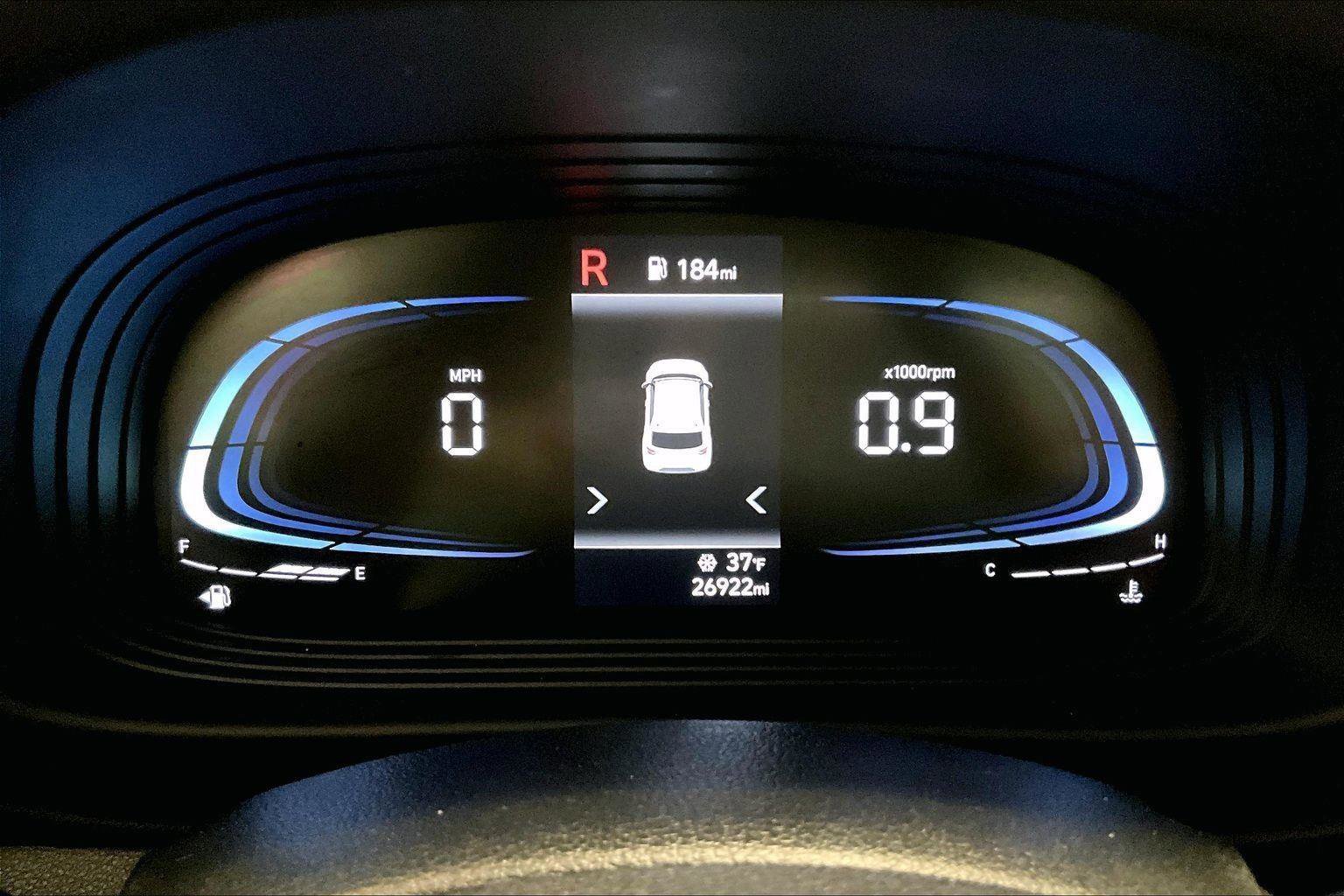 Used 2024 Hyundai Venue SEL image 19