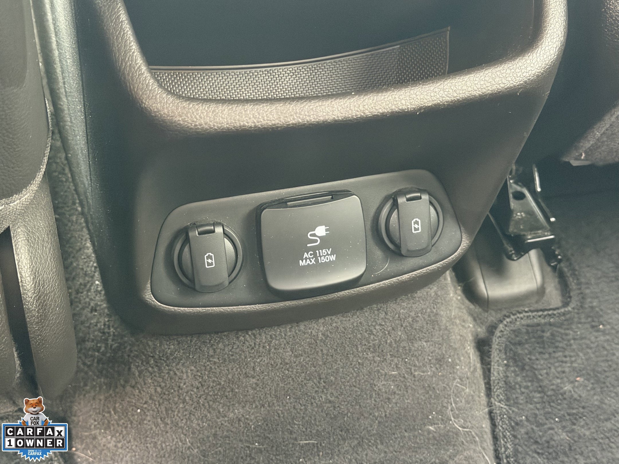 Used 2020 Hyundai Santa Fe Limited FWD image 33