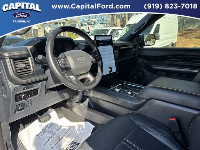 Certified 2023 Ford Expedition Platinum image 18
