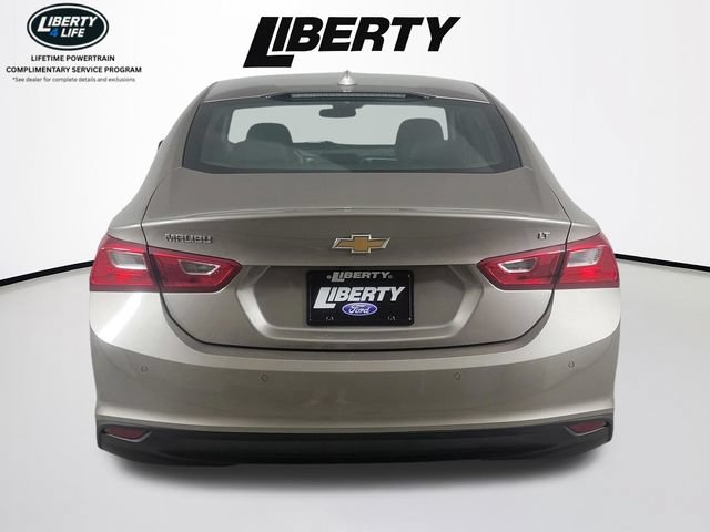 Used 2025 Chevrolet Malibu LT FWD image 4