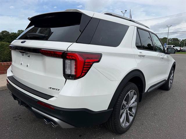 Certified 2025 Ford Explorer Platinum w/ Ultimate Package AWD/4WD image 8