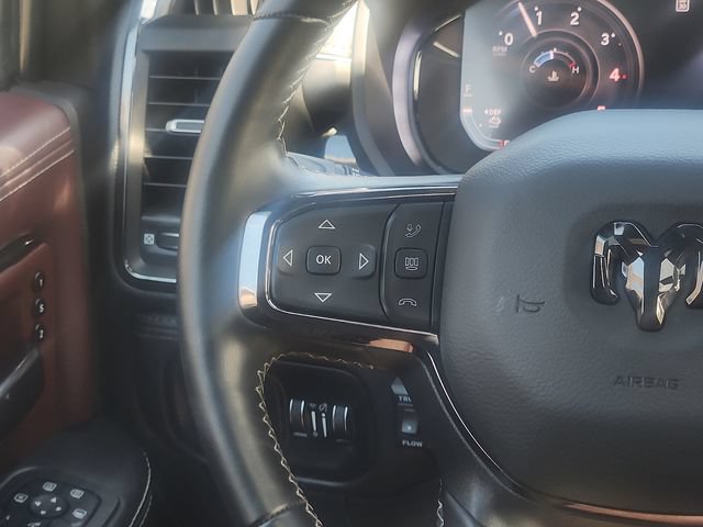 Used 2025 RAM 3500 Limited AWD/4WD image 14