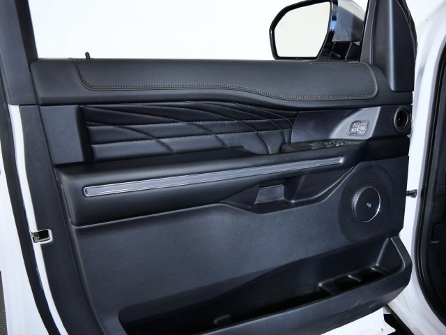 Certified 2019 Ford Expedition Platinum AWD/4WD image 15
