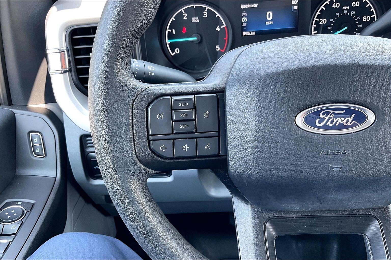 Certified 2023 Ford F250 XL AWD/4WD image 18