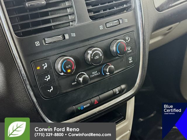 Used 2018 Dodge Grand Caravan w/ Climate Group FWD image 18