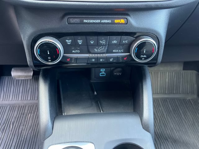 Certified 2022 Ford Escape SEL w/ Technology Package FWD image 36