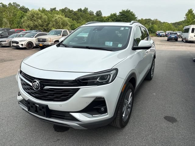 Used 2022 Buick Encore GX Essence w/ Advanced Technology Package AWD/4WD image 14