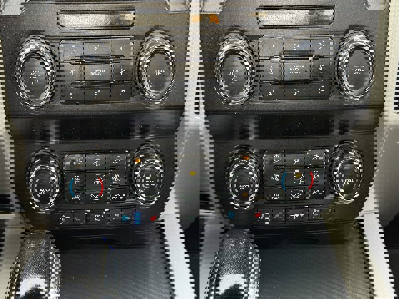 Certified 2020 Ford F150 Lariat image 19