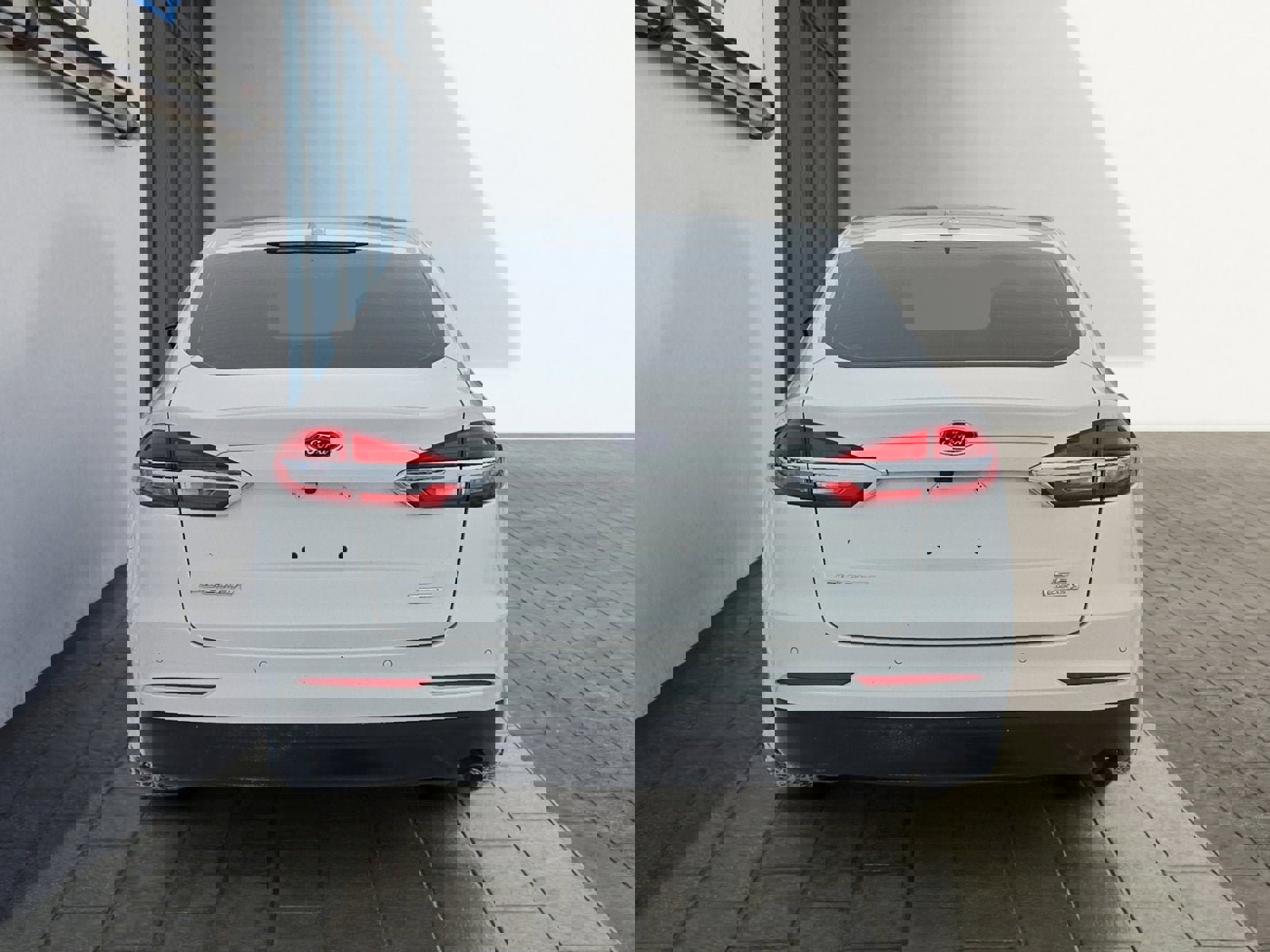 Certified 2020 Ford Fusion SE image 4