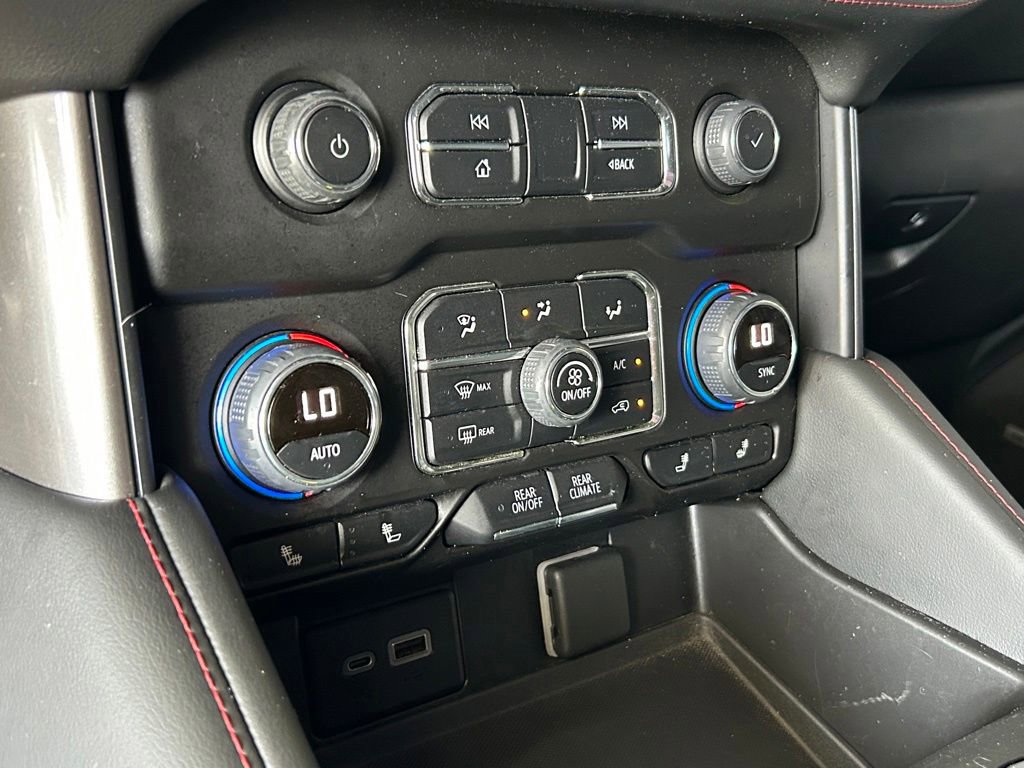 Used 2022 Chevrolet Tahoe RST w/ Sport Performance Package RWD image 37