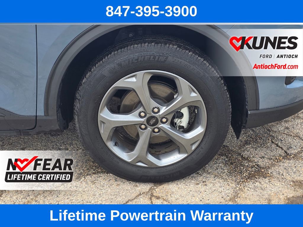 Certified 2025 Ford Escape ST-Line AWD/4WD image 9