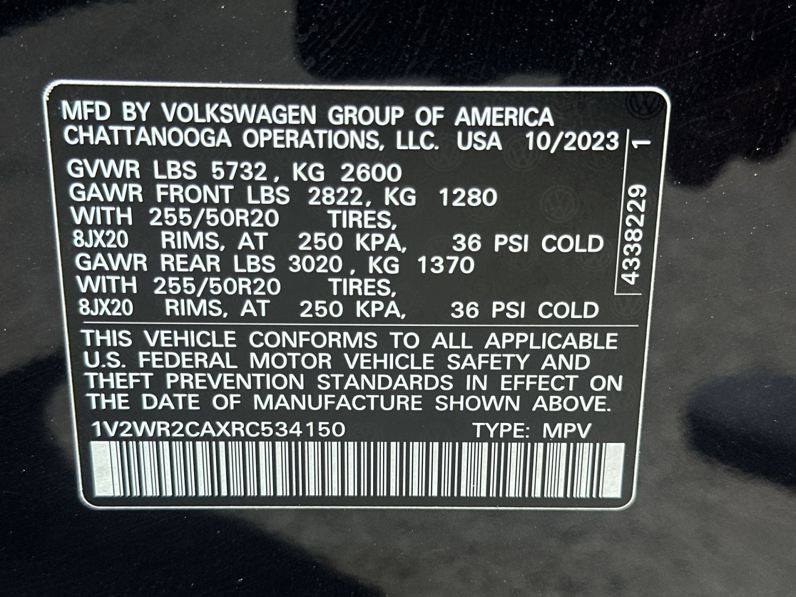 Used 2024 Volkswagen Atlas SE FWD image 43