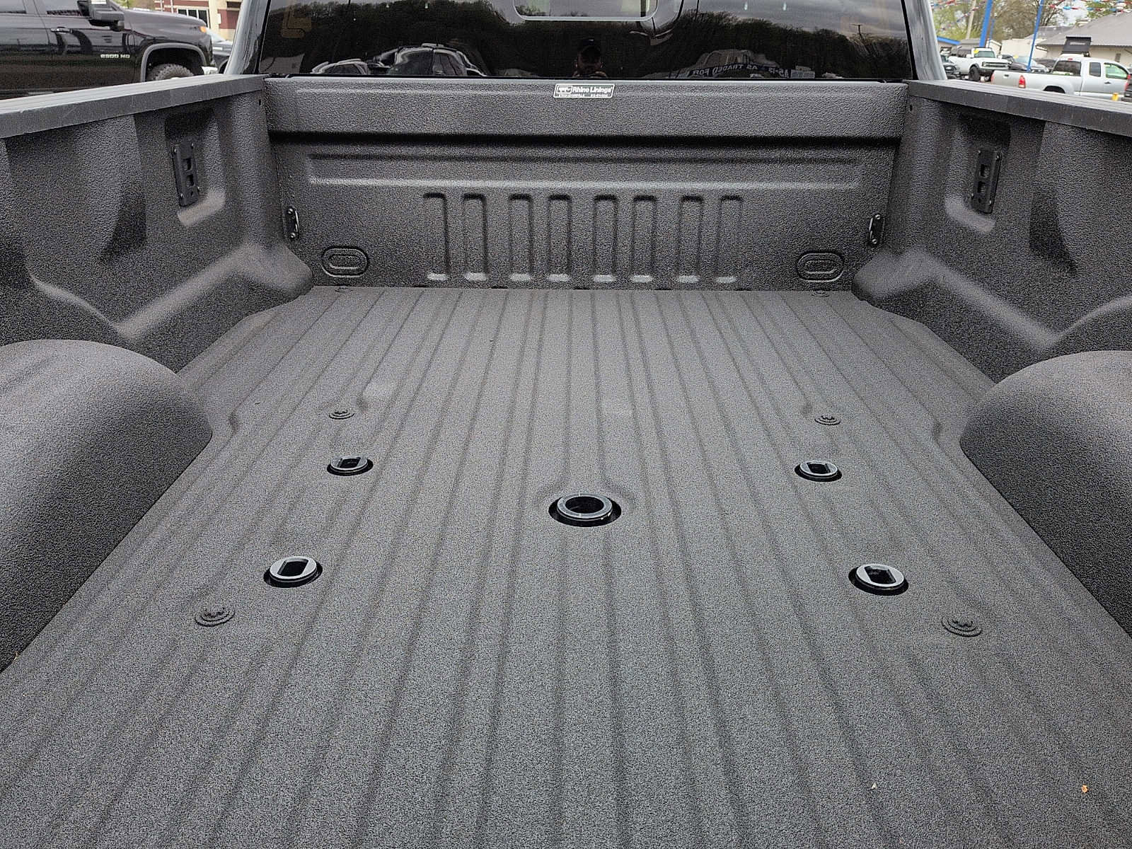 Certified 2025 Ford F450 Platinum w/ FX4 Off-Road Package AWD/4WD image 12