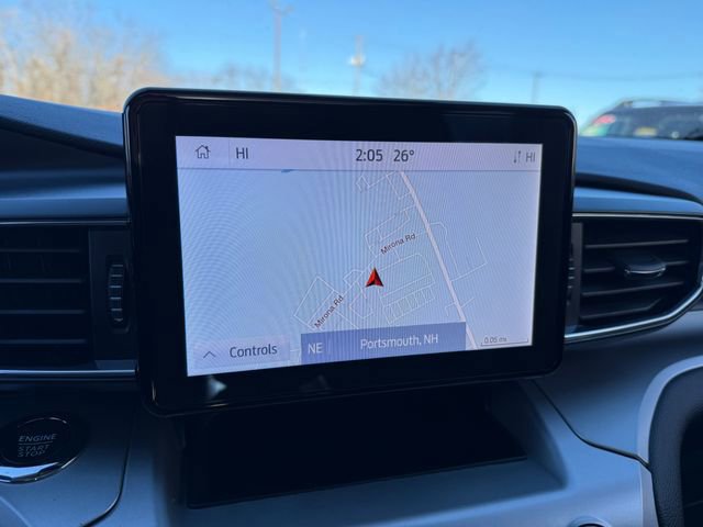 Certified 2022 Ford Explorer XLT w/ Equipment Group 202A image 18