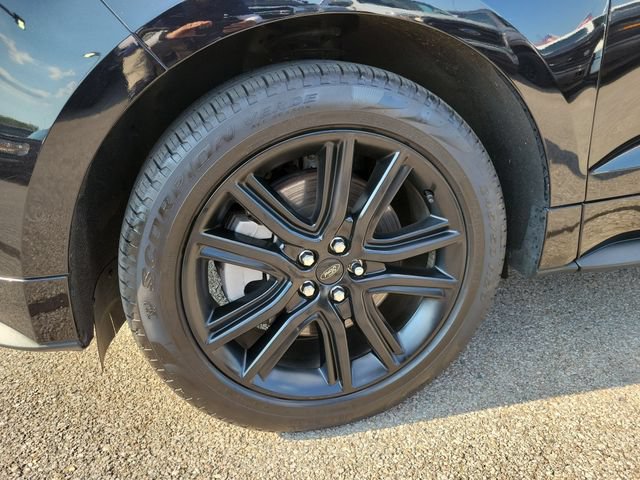 Certified 2024 Ford Edge ST-Line AWD/4WD image 9