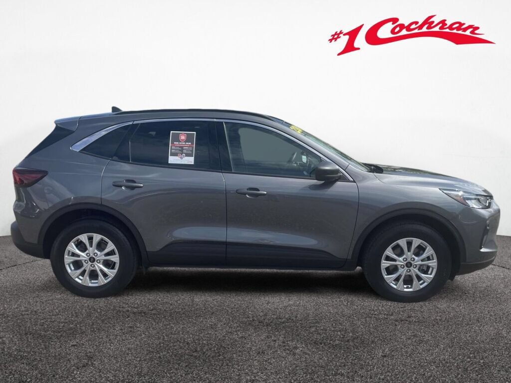 Certified 2024 Ford Escape Active w/ Tech Pack #1 AWD/4WD image 6
