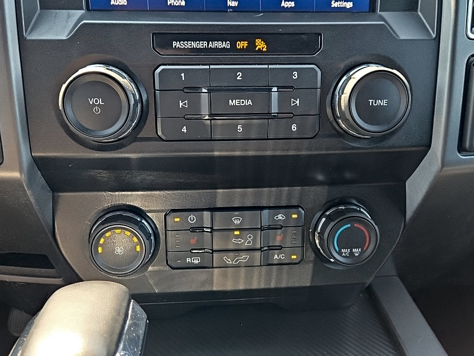 Certified 2020 Ford F150 XLT w/ Equipment Group 302A Luxury AWD/4WD image 19