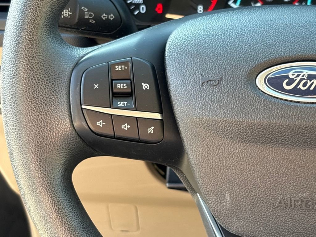 Certified 2022 Ford Escape SE image 18