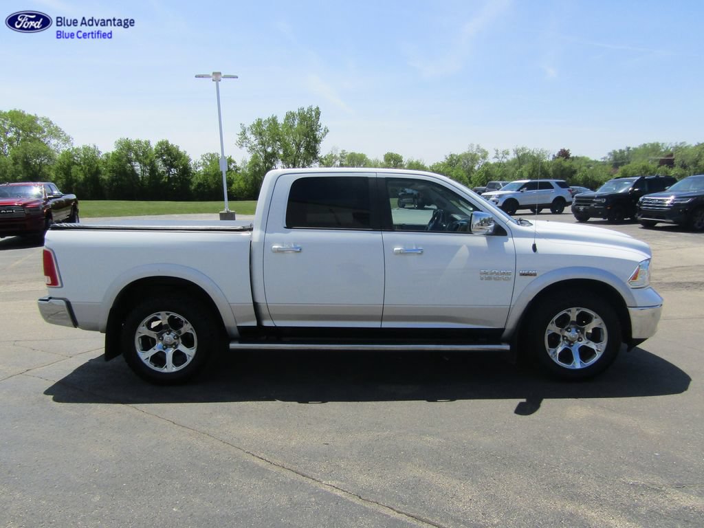 Used 2017 RAM 1500 Laramie w/ Convenience Group AWD/4WD image 12
