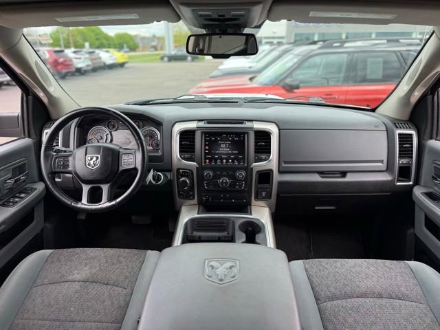 Used 2017 RAM 1500 Big Horn AWD/4WD image 2