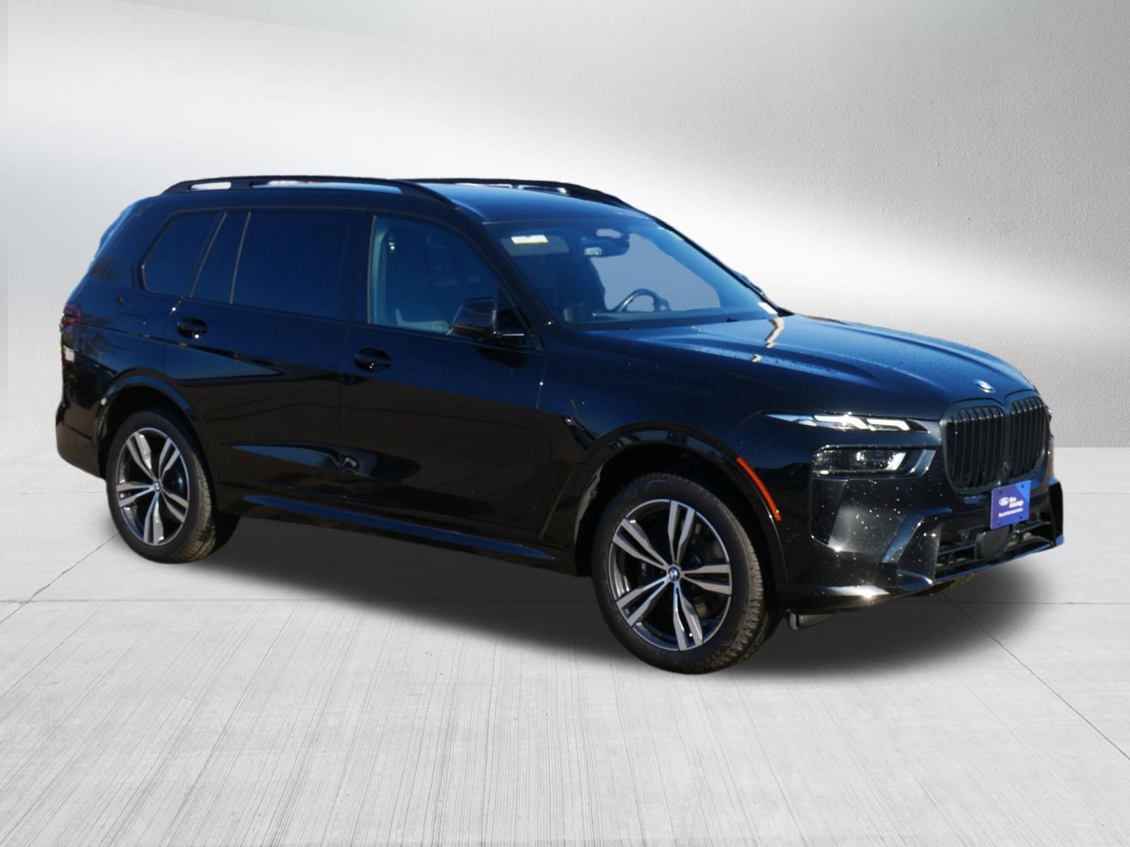 Used 2023 BMW X7 xDrive40i w/ Executive Package image 11