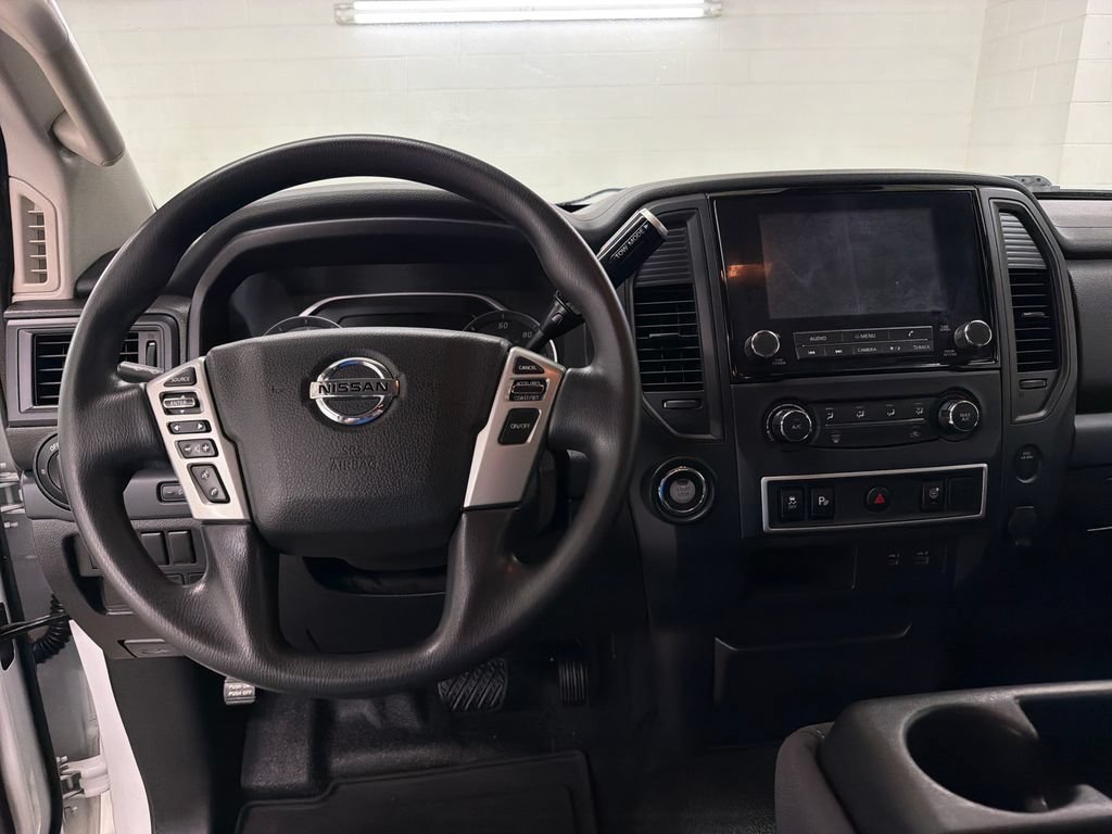 Used 2022 Nissan Titan S w/ S Utility Package RWD image 9