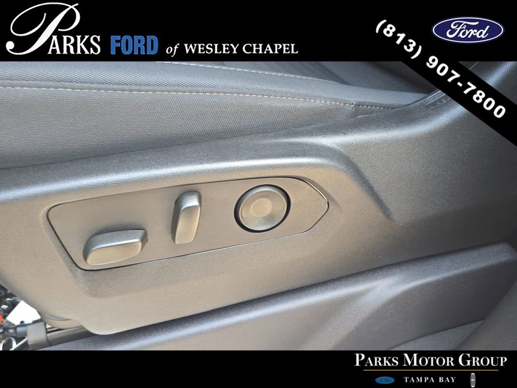 Used 2024 Chevrolet Silverado 1500 RST AWD/4WD image 18